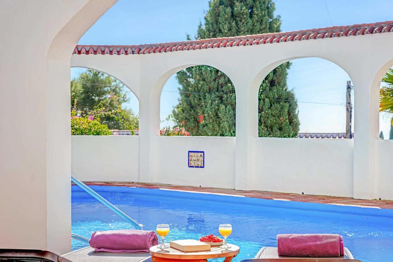 Private Heated Pool, Jacuzzi & 1225M2 Garden In Villa Cipreses Frigiliana Exterior foto